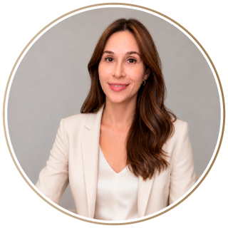 Dra.-Karen-Lopez---Medicina-estética---Dental-Spa-Clinics-Barcelona
